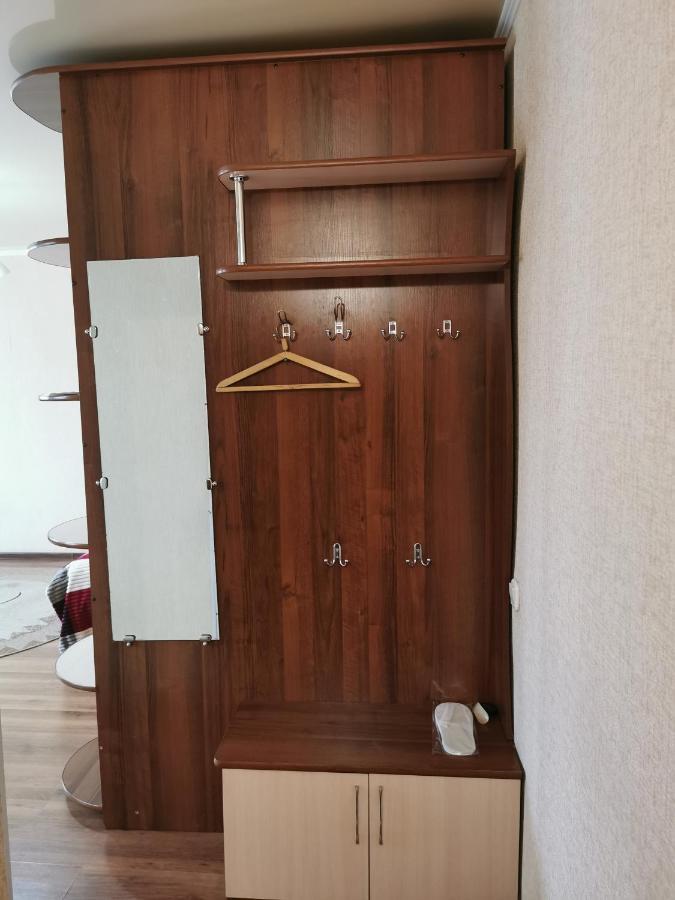 1 Комн Апартаменты В Центре Рядом С Парком Костанай Екстериор снимка